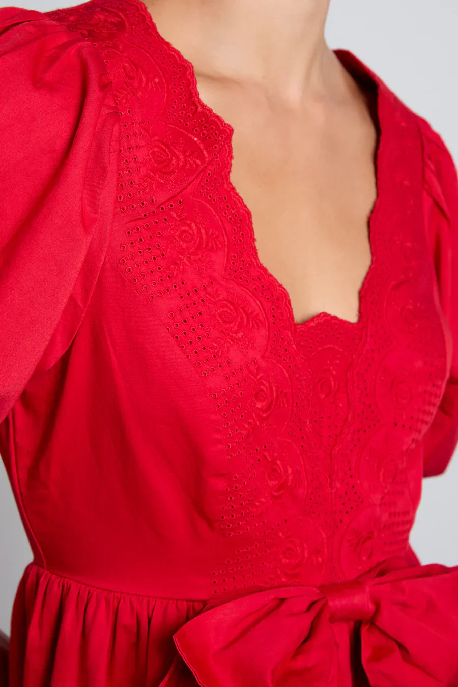 aria bow embroidered midi dress - red